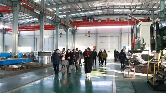 &ldquo;振興新突破 首戰(zhàn)看朝陽&rdquo;網(wǎng)絡(luò)媒體達(dá)人行啟動 首站走進(jìn)北票